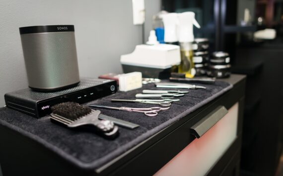 hair salon utensils